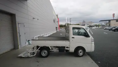 真・無敵マエダ　前田英毅
