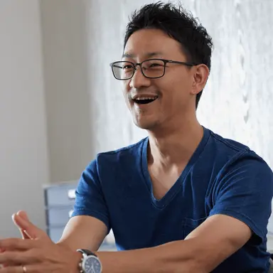 岡洋